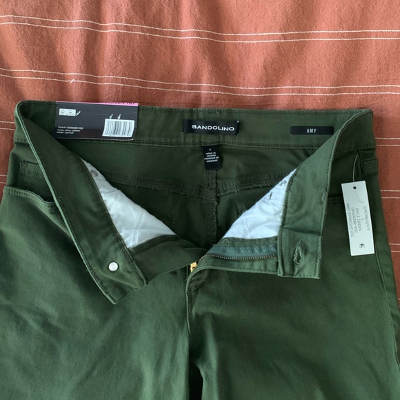 Bandolino Amy Straight Leg Olive Pants - Picture 4 of 4